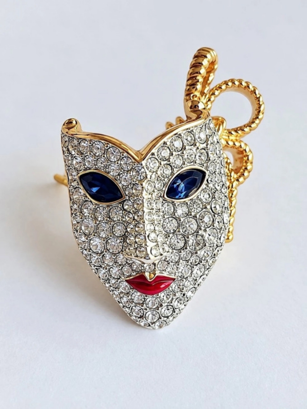 Crystal Cat Face Brooch in Silver & Gold Like New